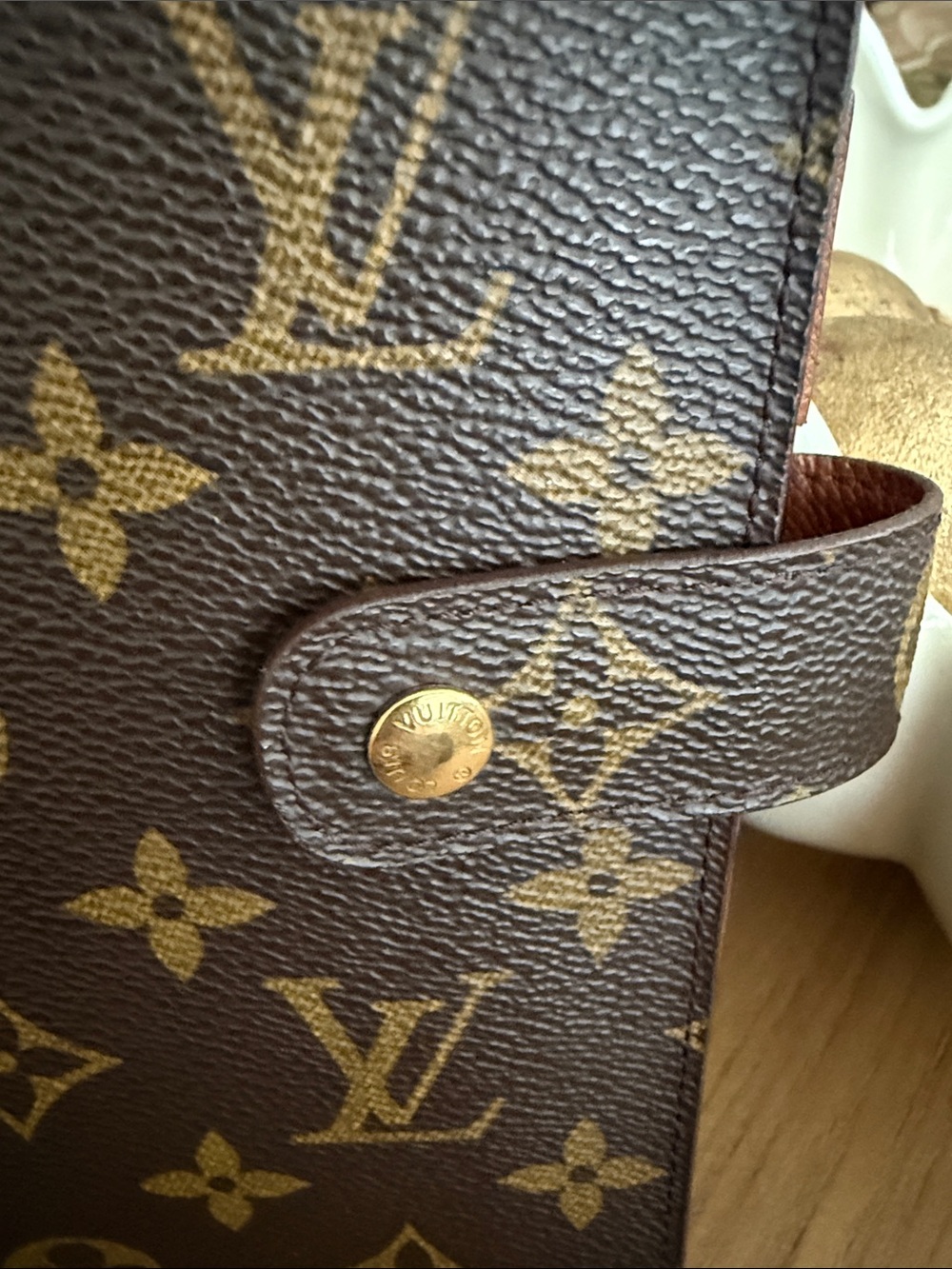 Louis Vuitton MM Agenda Passport - Picture 3 of 9